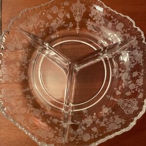 6'' crystal tri section serving dish